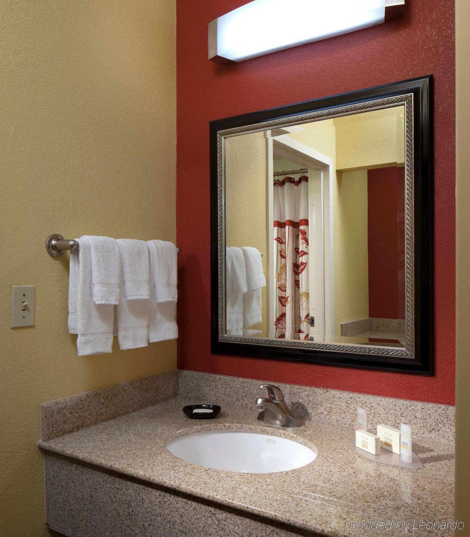 Courtyard By Marriott Jacksonville At The Mayo Clinic Campus/Beaches מראה חיצוני תמונה