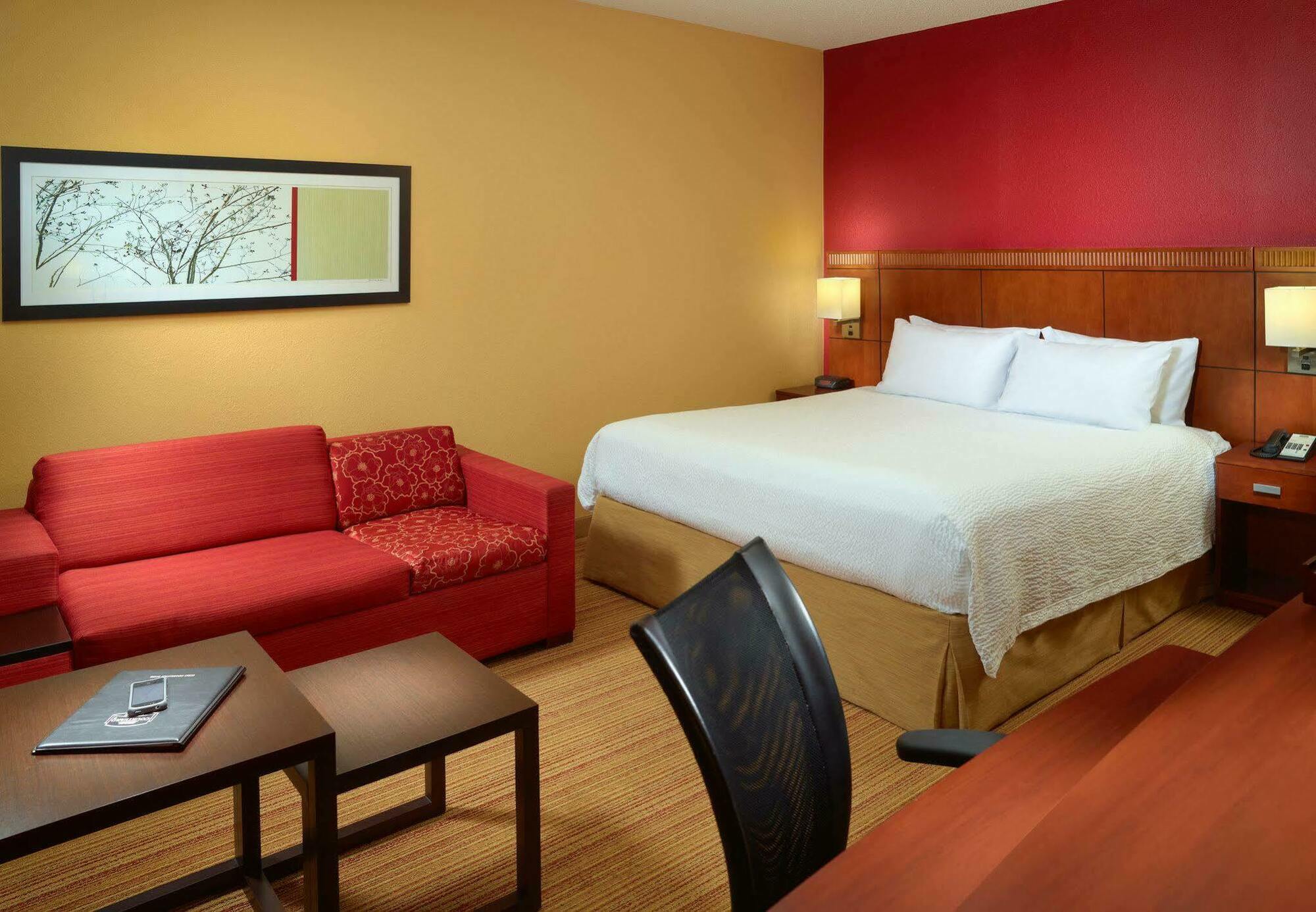 Courtyard By Marriott Jacksonville At The Mayo Clinic Campus/Beaches מראה חיצוני תמונה